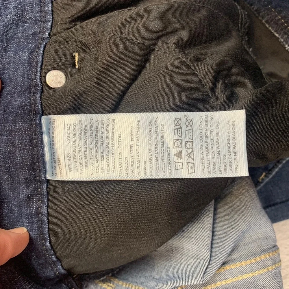 Signature Levi Modern Bootcut Jeans Women's W32 L32 (28